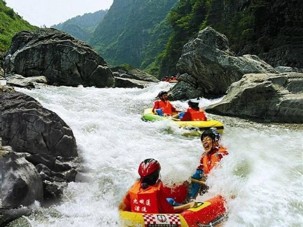 夏季來了，漂流景區(qū)要做好這些注意事項(xiàng)