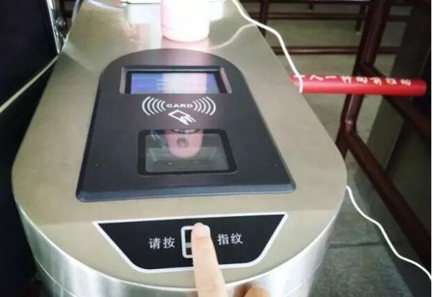 景點(diǎn)自動(dòng)售檢票系統(tǒng)有什么優(yōu)勢(shì)？競(jìng)爭(zhēng)優(yōu)勢(shì)擺在這里