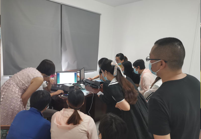 易景通景區(qū)票務(wù)管理系統(tǒng)培訓(xùn)g 易景通景區(qū)票務(wù)管理系統(tǒng)培訓(xùn)