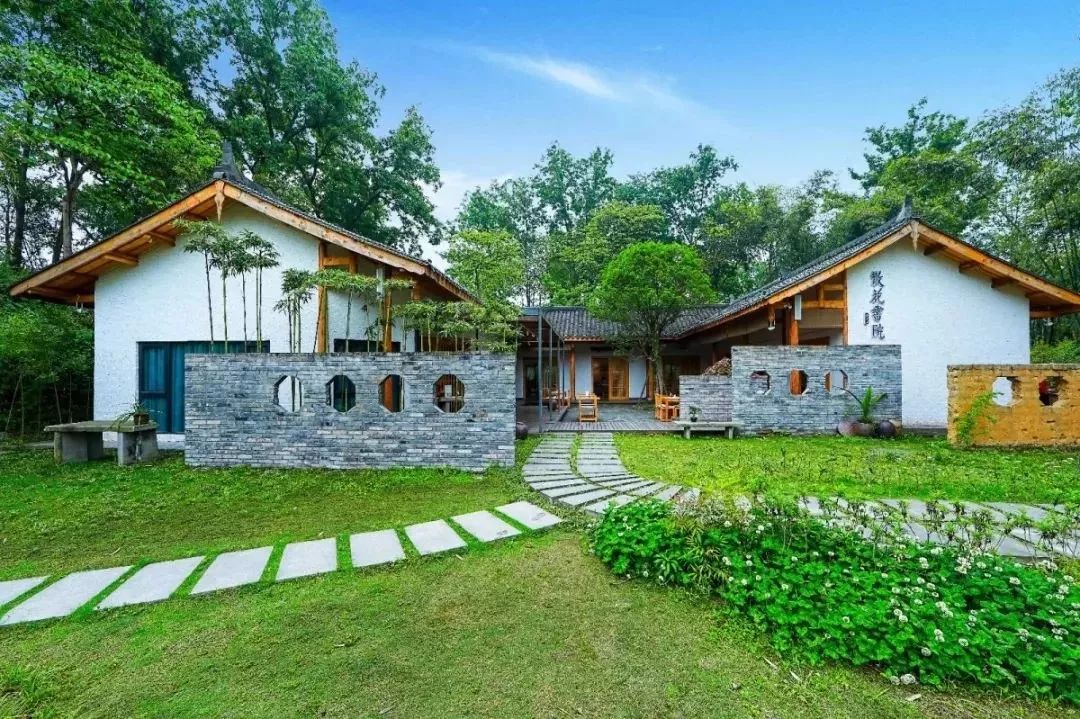 景區(qū)票務(wù)系統(tǒng)怎么節(jié)省成本？