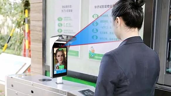 兒童樂園、游樂場人臉識別一體機能夠給孩子的安全帶來保障嗎？