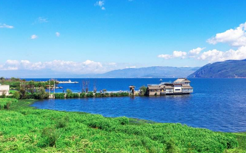 景區(qū)營(yíng)銷應(yīng)根據(jù)不同客戶群體制定不同的營(yíng)銷方案