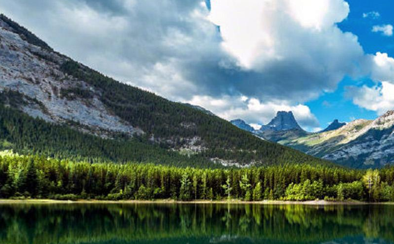 景區(qū)營(yíng)銷打造品牌，利用品牌效益 