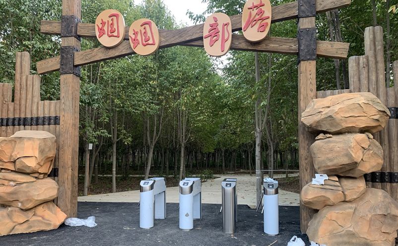 蟈蟈部落的智慧選擇，小而美樂園如何用SaaS票務(wù)系統(tǒng)實現(xiàn)高效運營