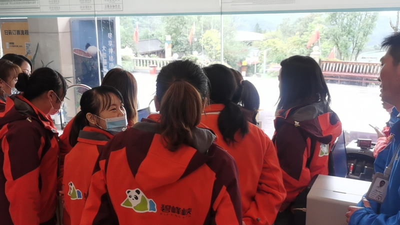 易景通景區(qū)票務(wù)系統(tǒng)提供商，用心服務(wù)塑造卓越客戶體驗的故事